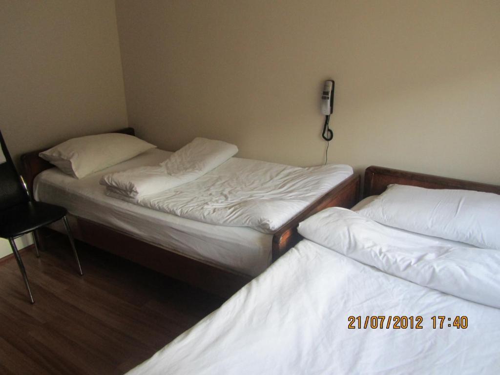Hotel Yesil Artvin Erzurum Bilik gambar
